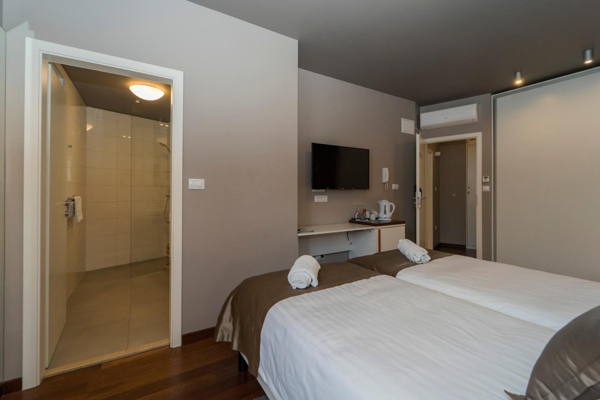 Luxury Rooms Silente Bacvice 1 Сплит Екстериор снимка