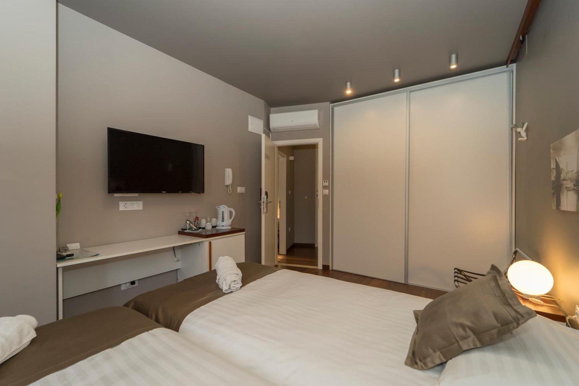 Luxury Rooms Silente Bacvice 1 Сплит Екстериор снимка