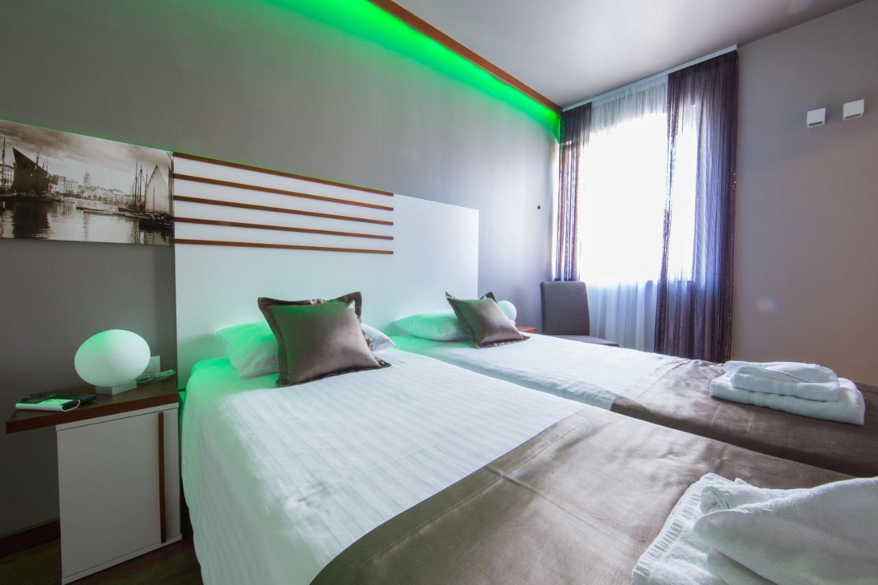 Luxury Rooms Silente Bacvice 1 Сплит Екстериор снимка